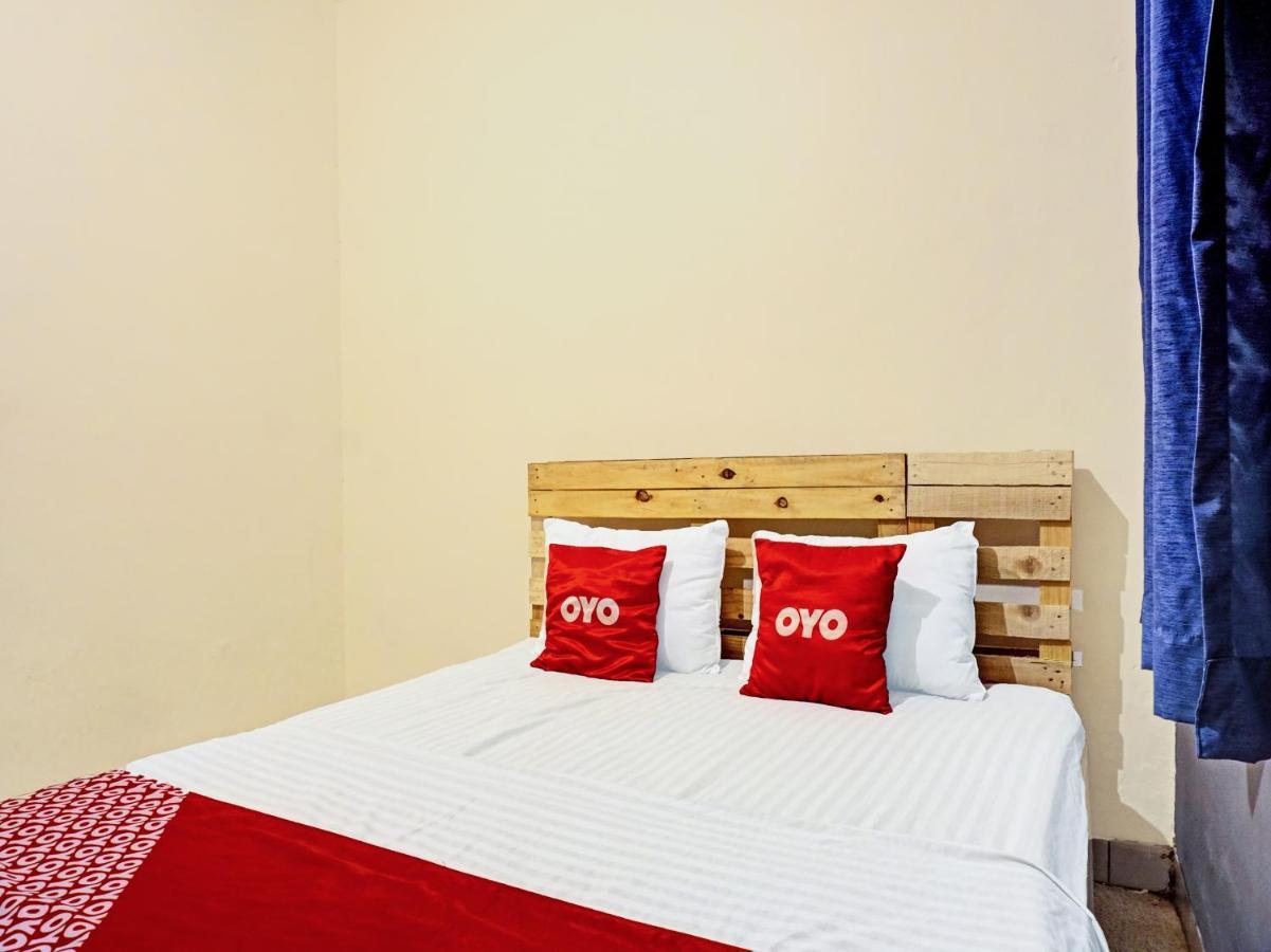 Oyo 91658 Luci'S House 호텔 자카르타 외부 사진